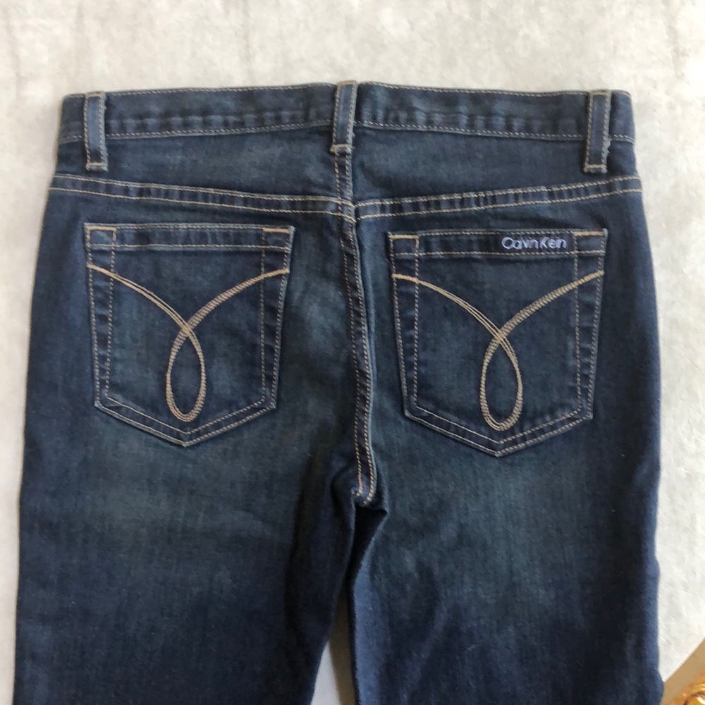 Calvin Klein Women's Flare Dark Blue Denim Washed Jeans Style WG41A50C Size 4X32 - Picture 4 of 13